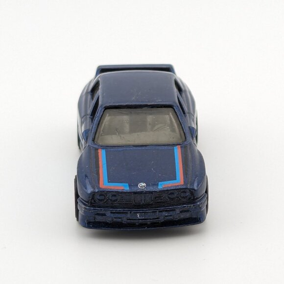 HOT WHEELS SHOWROOM 2013 ALL STARS '92 BMW M3 COLLECTIBLE DIECAST - Picture 2 of 4